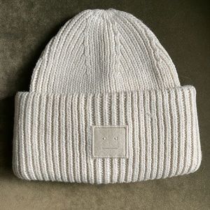 Acne Studios Face Logo Beanie 100% Wool EUC
